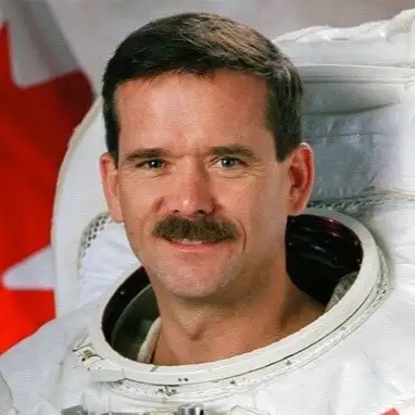 کریس هدفیلد